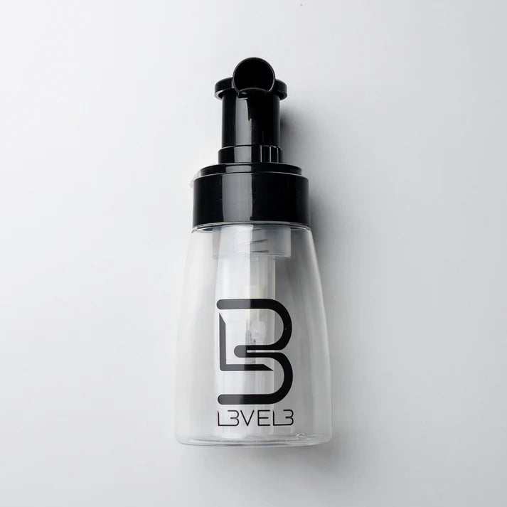 L3V3 Powder Spray Bottle